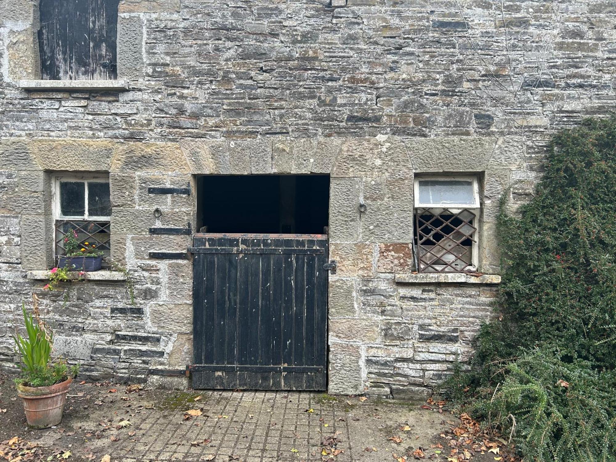 The Groom'S Cottage Navan Exterior photo